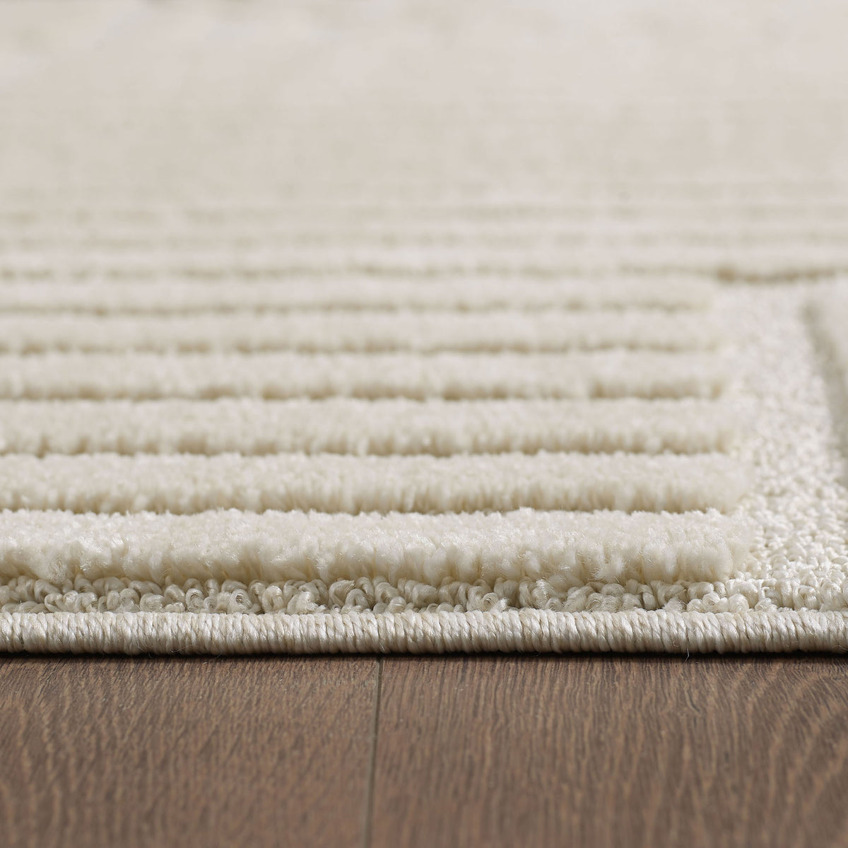 Amy 1121 creme  · Modernes 3D-Reliefdesign