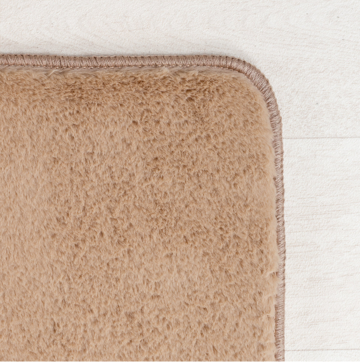 Amber 1400 beige · Kuschelweicher Hochflor-Teppich