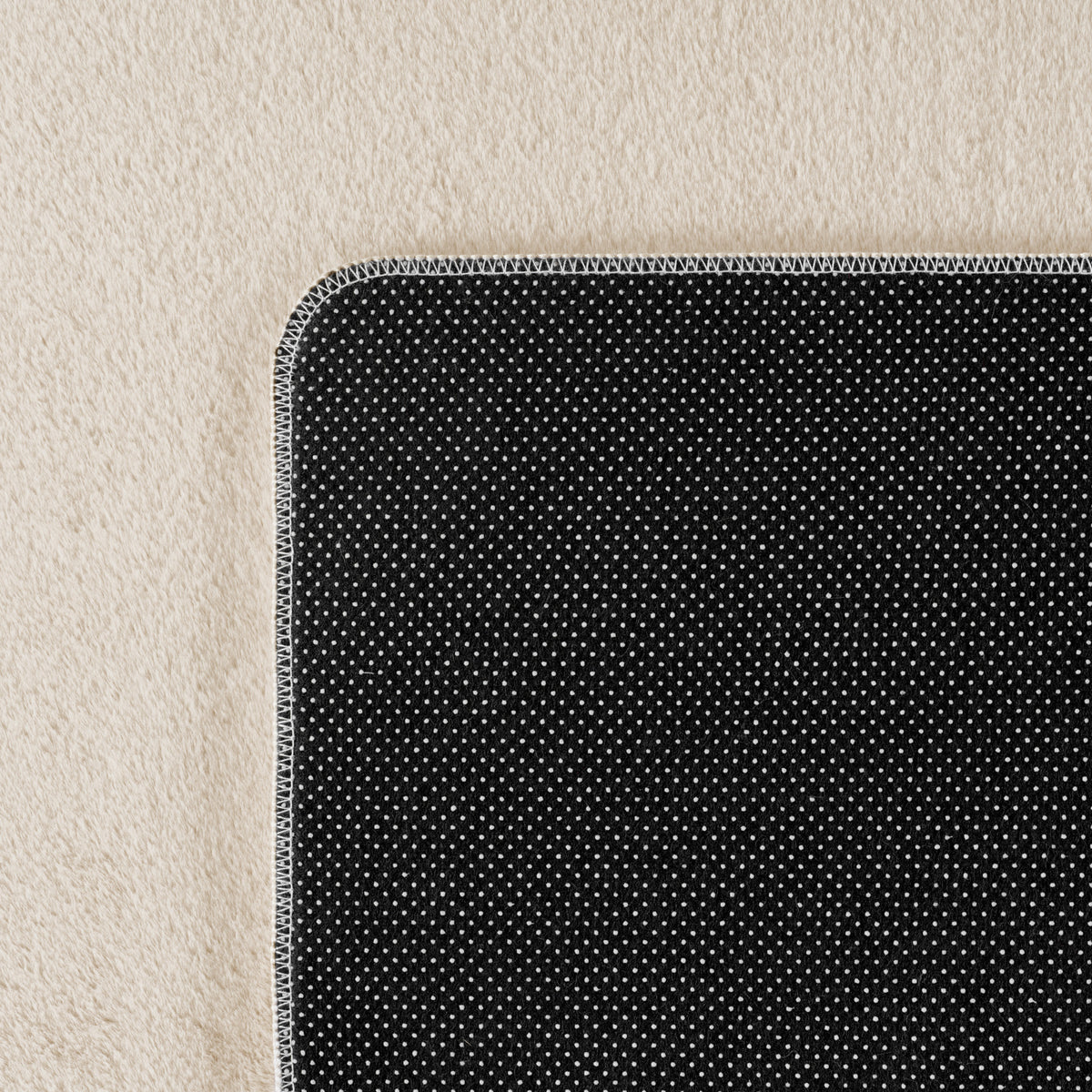 Amber 1400 creme · Kuschelweicher Hochflor-Teppich