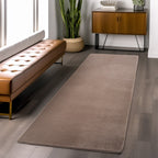 Amber 1400 mocca · Kuschelweicher Hochflor-Teppich