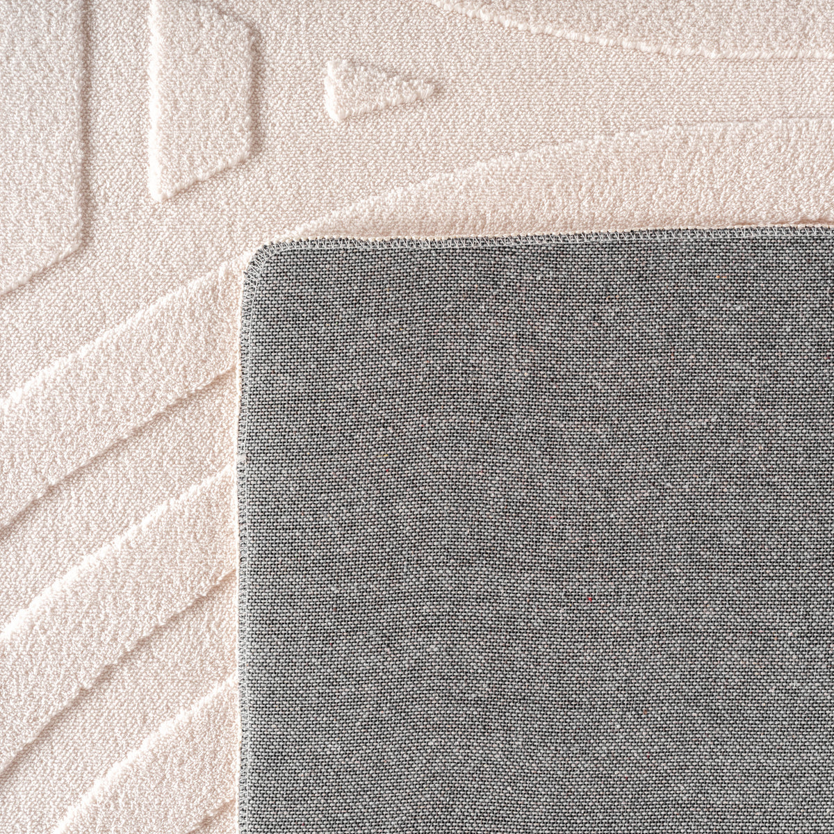 Pia 1611 creme · Moderner Teppich mit Bogenmuster