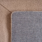 Pia 1613 beige · Moderner Teppich mit geometrischem Reliefmuster