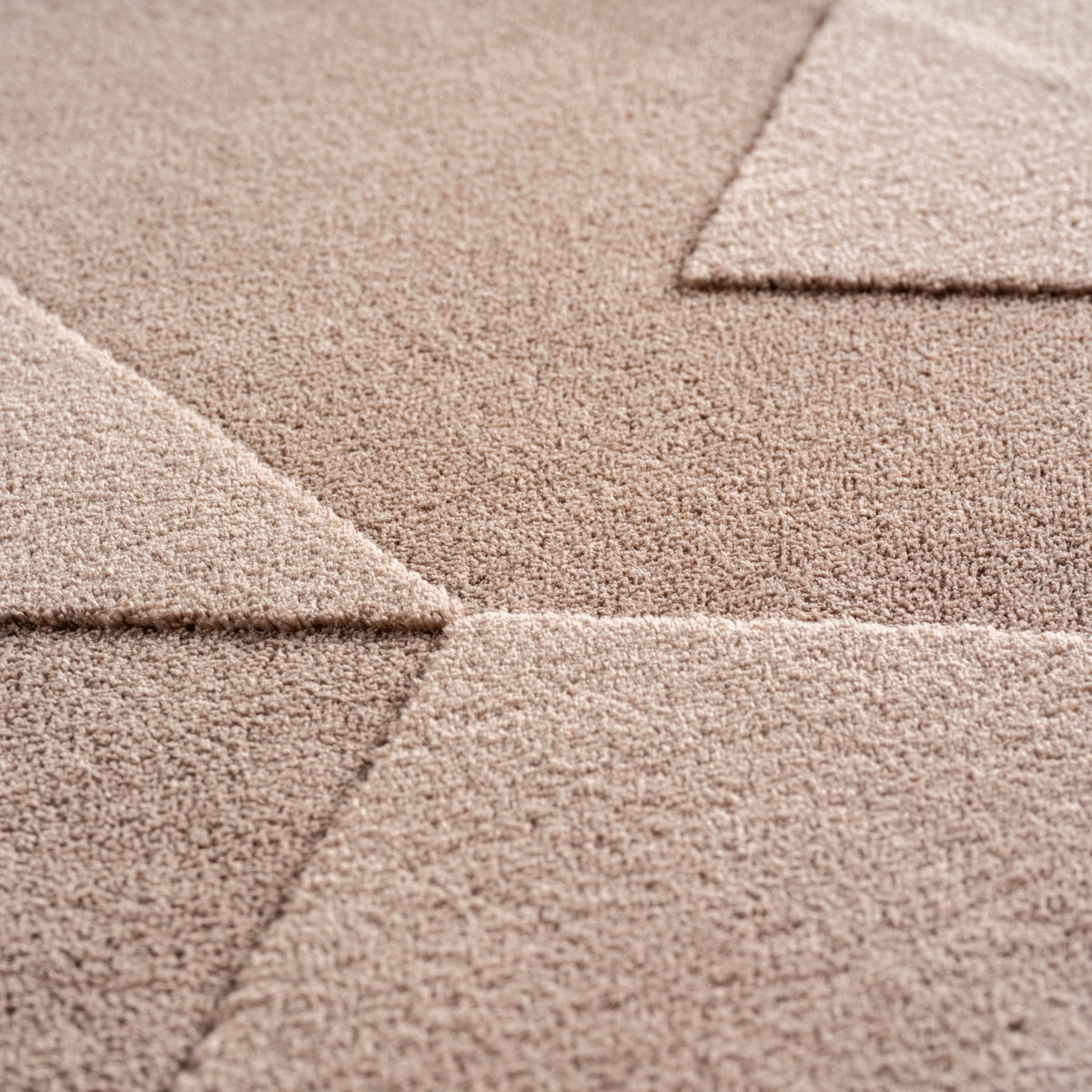 Pia 1613 beige · Moderner Teppich mit geometrischem Reliefmuster