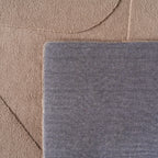 Pia 1614 beige · Moderner Teppich mit abstraktem Reliefmuster