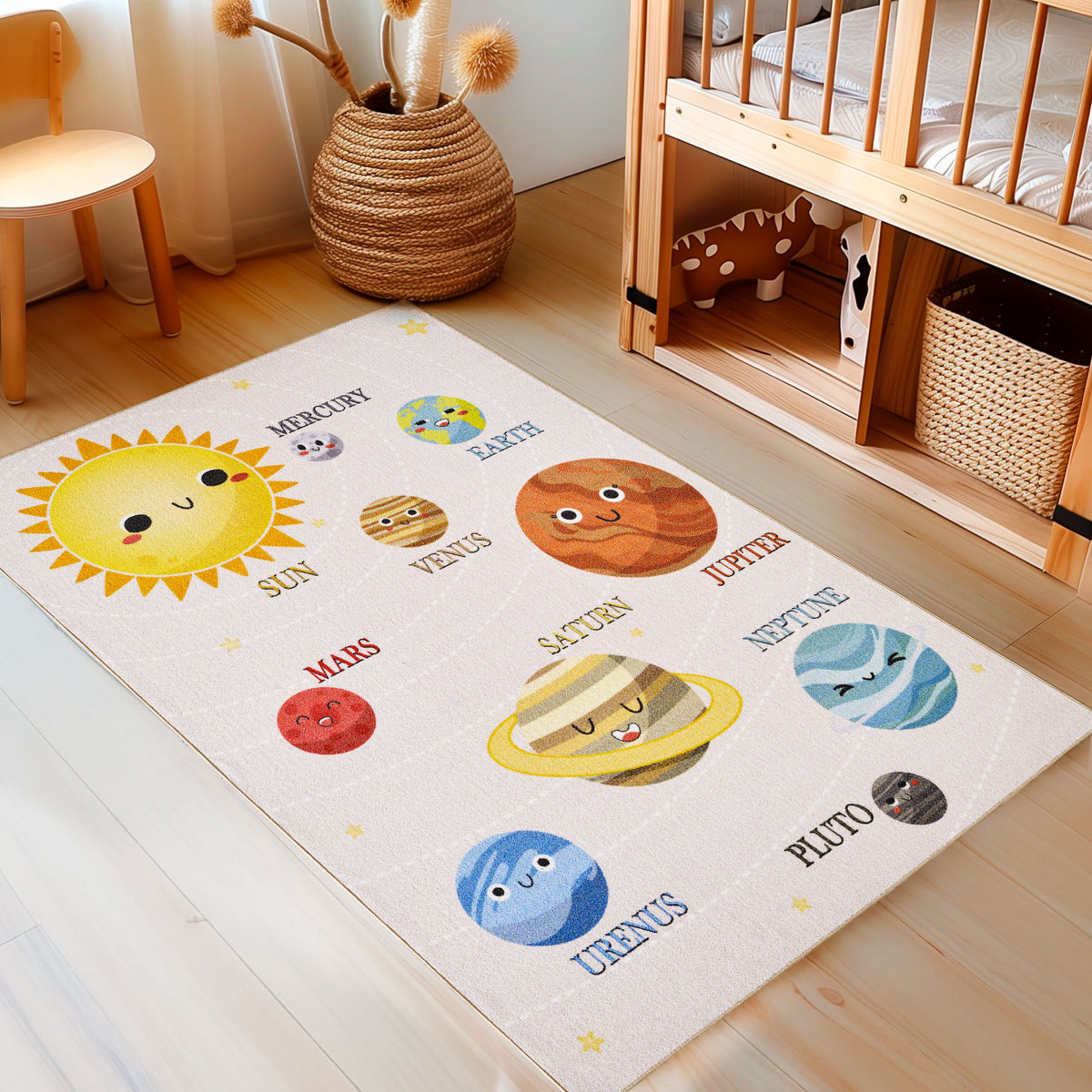 Play 2019 beige · Kinderteppich mit Planeten