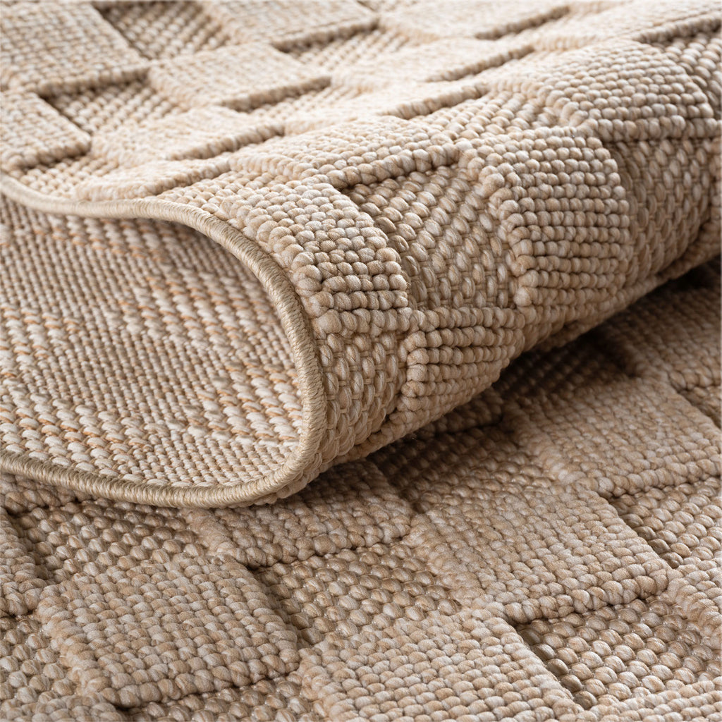 Hira 2203 beige · Moderner Strukturteppich mit geometrischem 3D-Rautenmuster