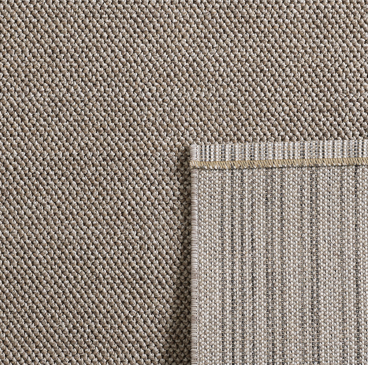 Lena 4300 braun · geflochtener weichflor Teppich
