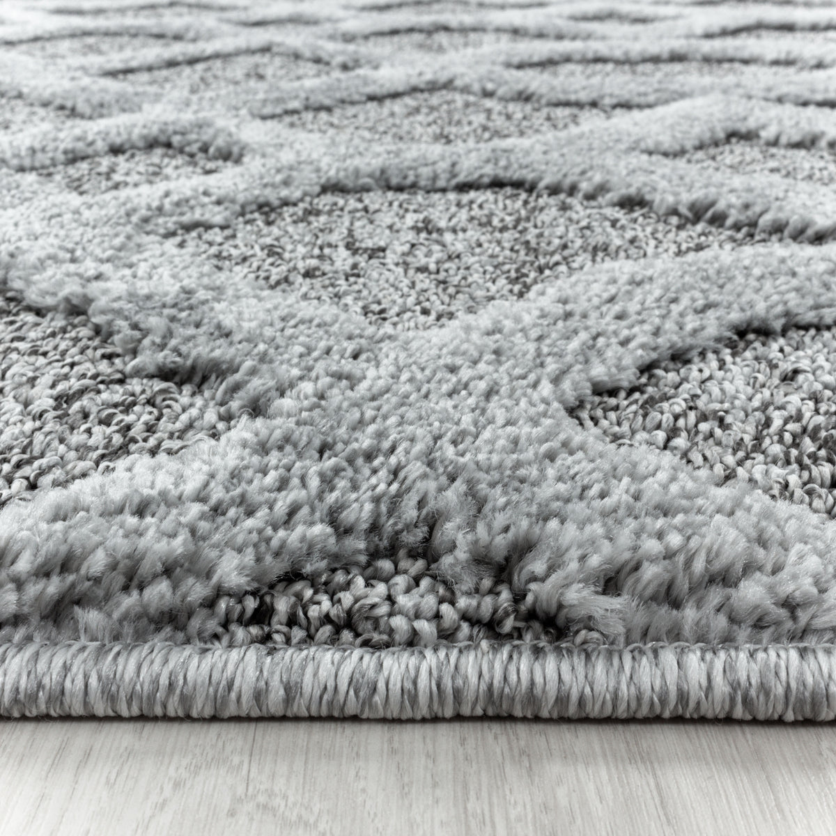 Palmira 4702 grau · Moderner Teppich mit Ethno-Muster