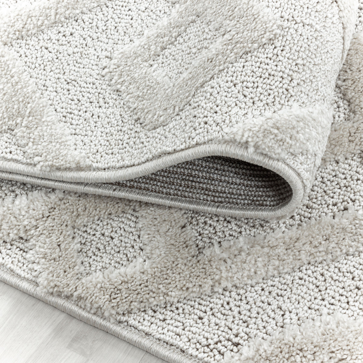 Palmira 4708 creme · Moderner Teppich mit Ethno-Muster