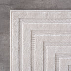 Desi 1653 creme · Elegantes Reliefdesign in 3D