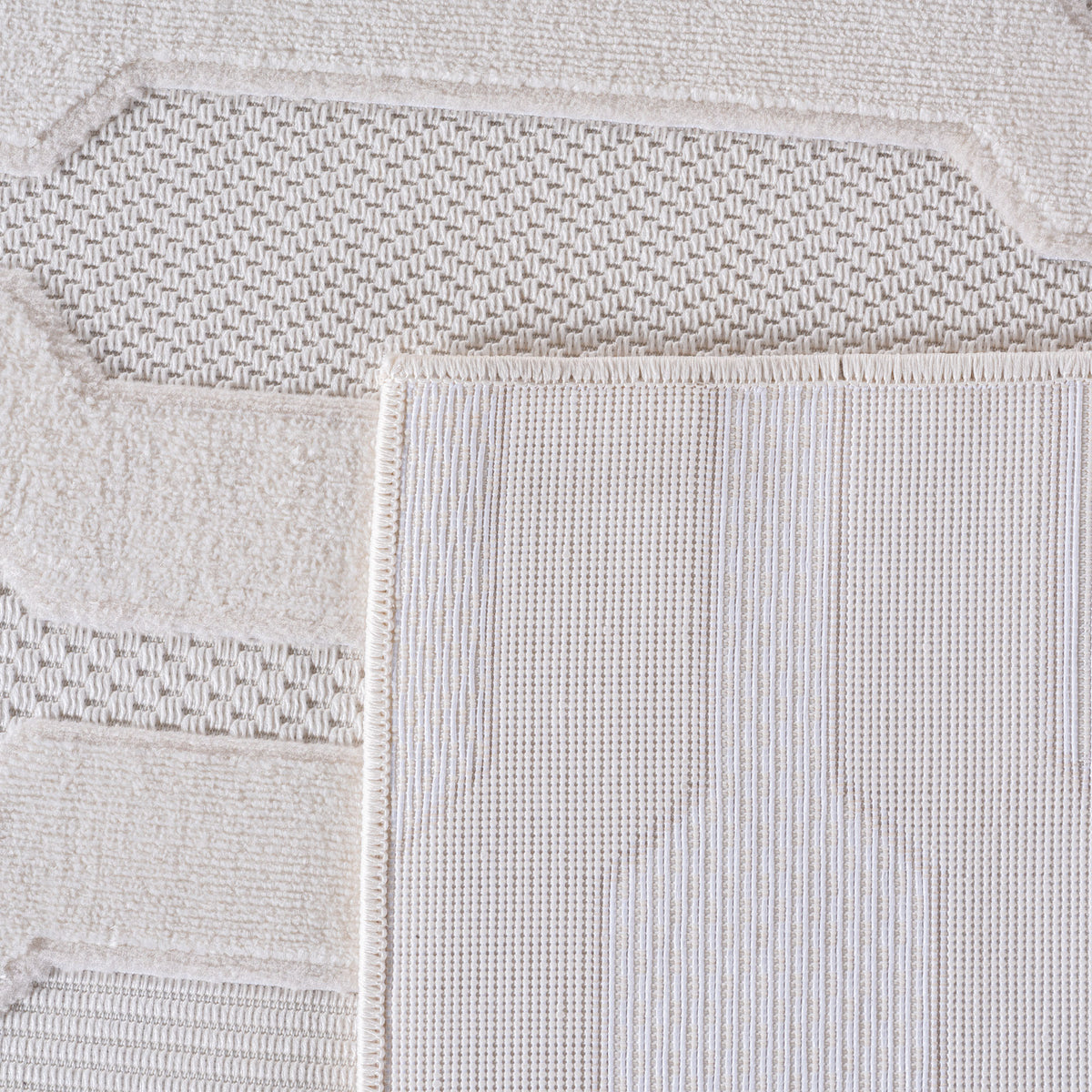 Desi 1654 creme · Elegantes Reliefdesign in 3D