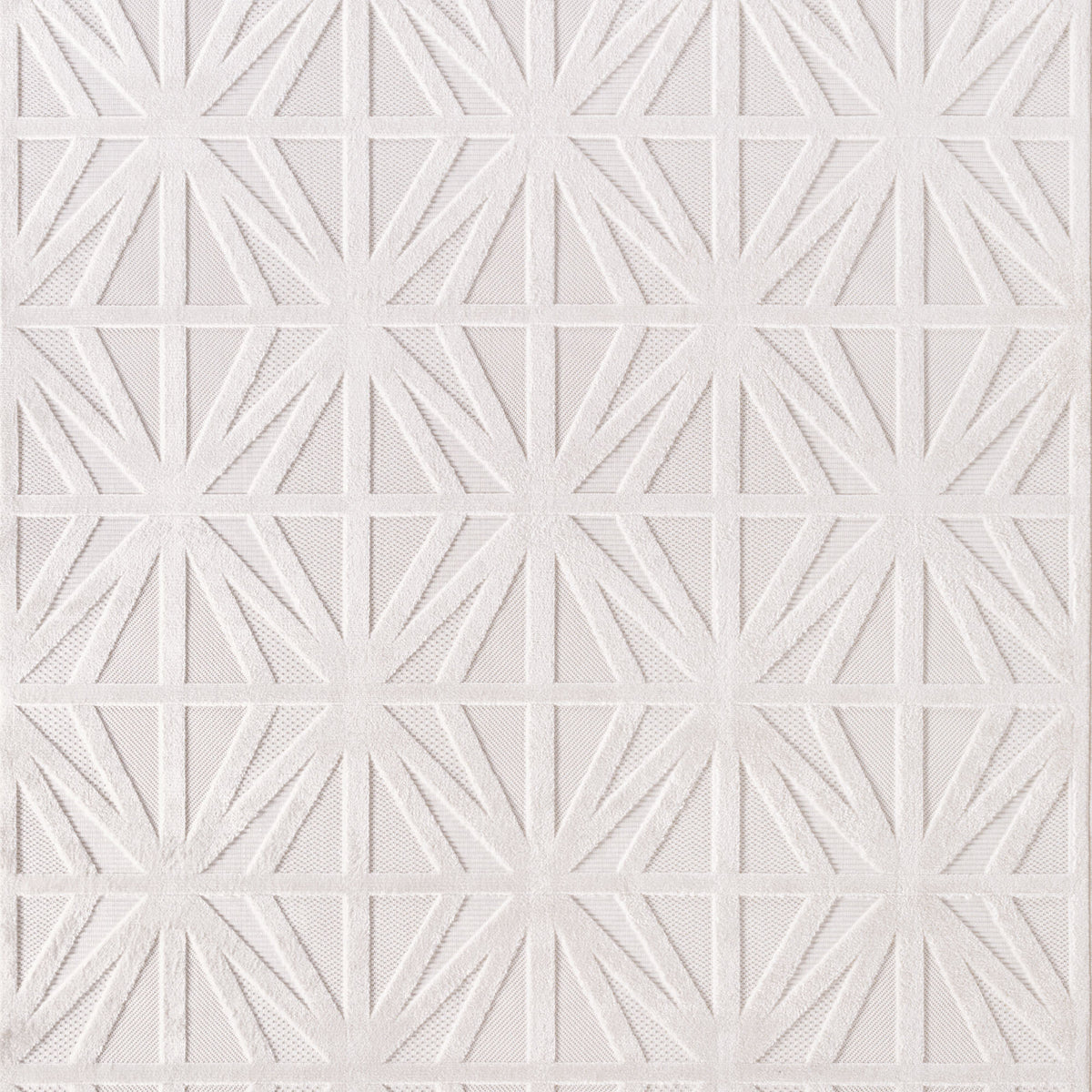 Desi 1655 creme · Elegantes Reliefdesign in 3D