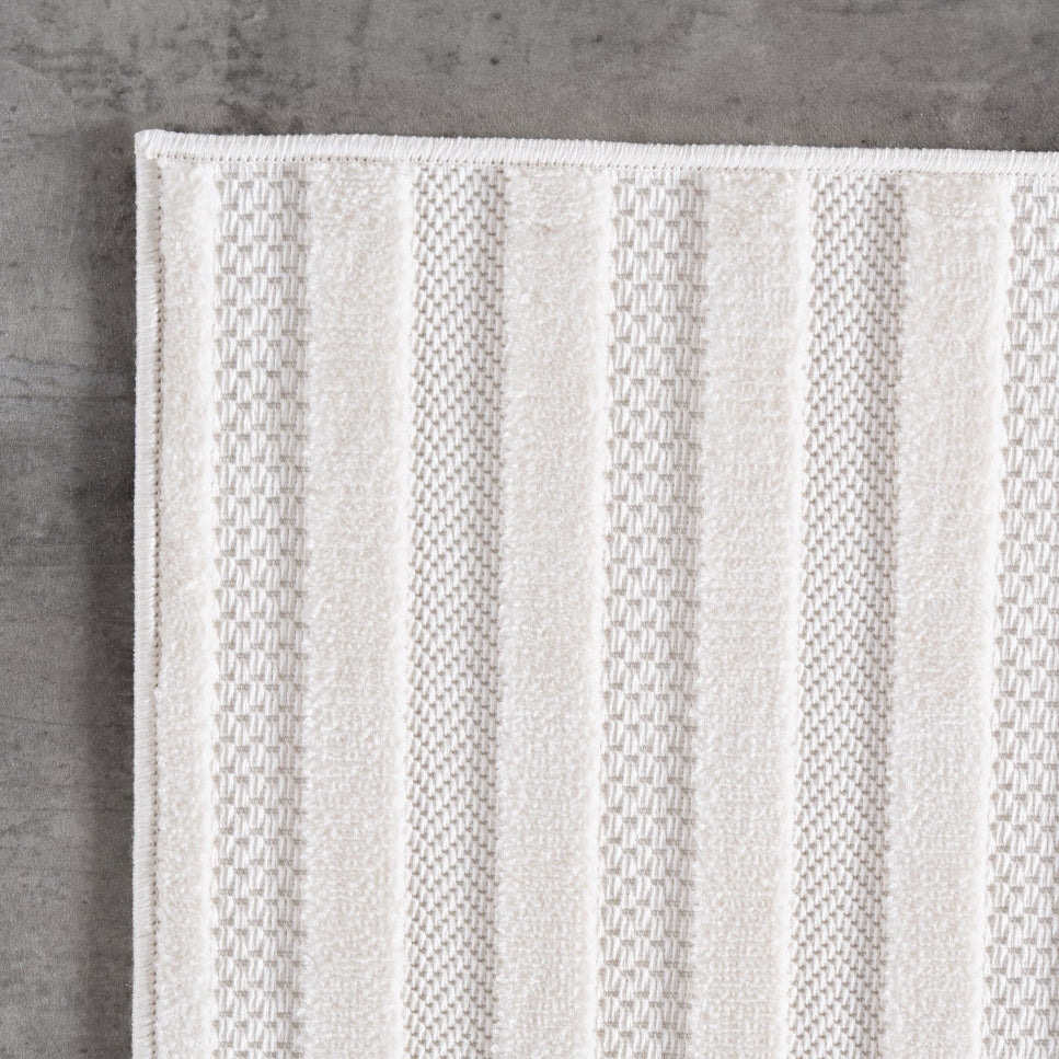Desi 1658 creme · Elegantes Reliefdesign in 3D