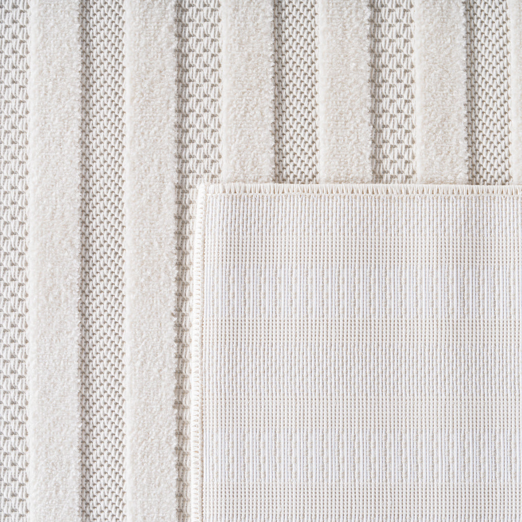 Desi 1658 creme · Elegantes Reliefdesign in 3D